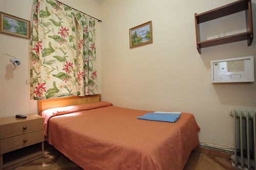 Fuentesol Casa de hóspedes 2*